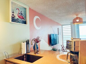 Interior - Cozy 1-bedroom apartment in amazing San Juan with AC (San Juan)