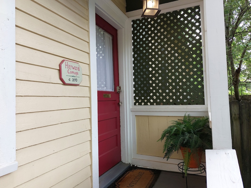 Urban Cottages of Little Rock photo 2