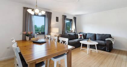 Ferienwohnung 'Emma' mit Bergblick, Balkon und WLAN