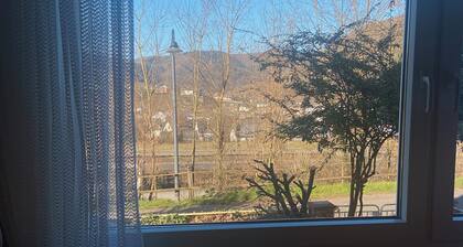 Vacation apartment VILLA BULLA-Ćž with private terrace, communal garden and WLAN