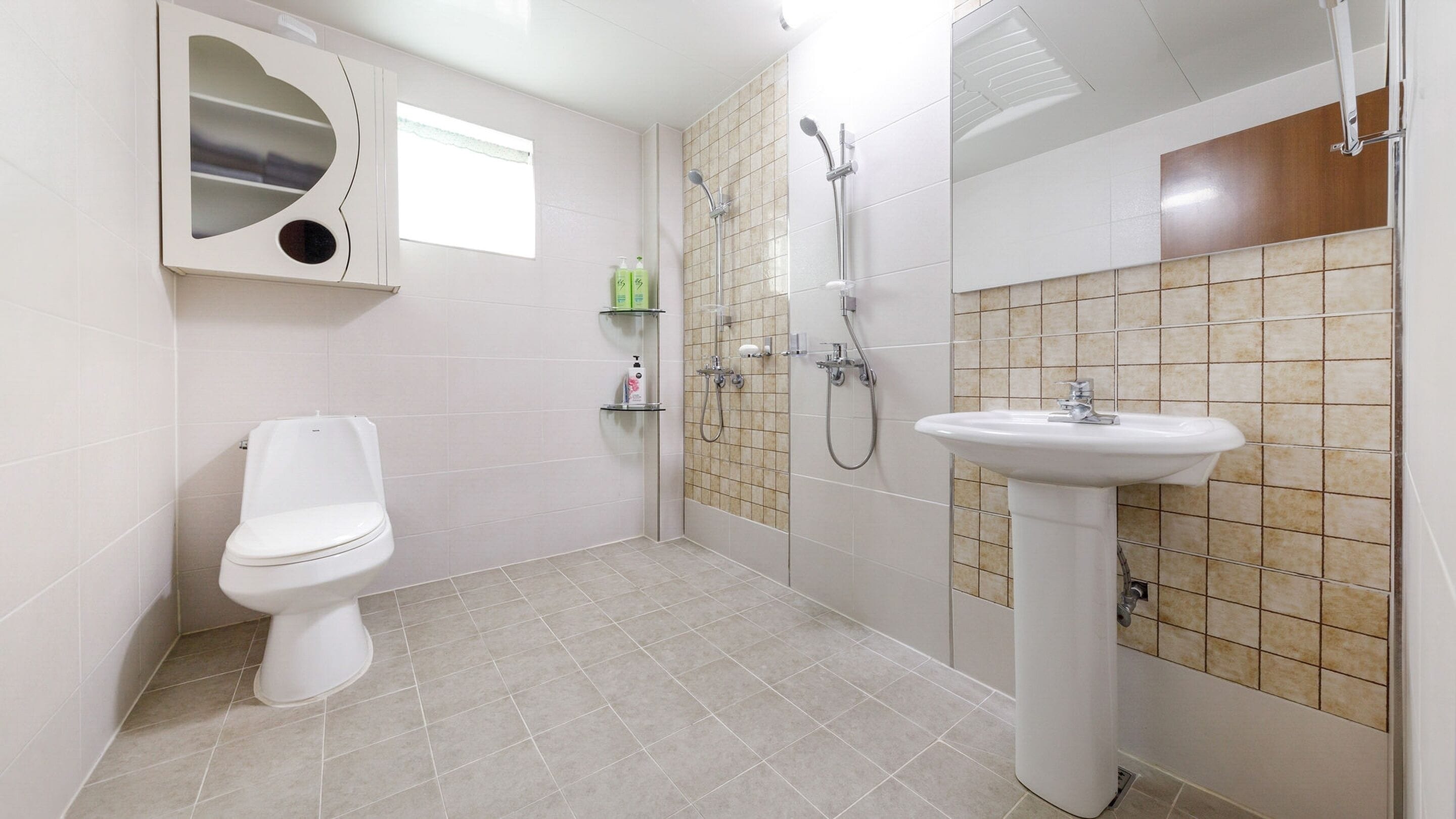 Chambre, 3 chambres (Daisy) | 1 chambre, Wi-Fi gratuit