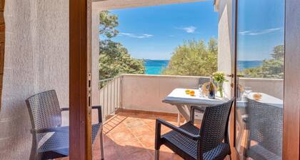Valdarke Sea View Apartment /w Balcony, Mali Lošinj, Croatia