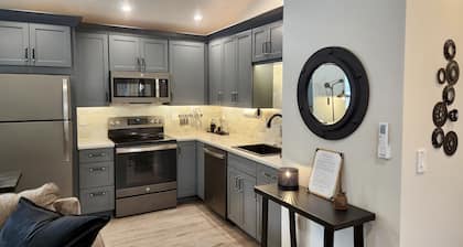 Dean's Garage: Car-Shop Themed Luxury Small Home, Central Auburn