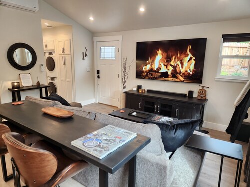 Dean's Garage: Car-Shop Themed Luxury Small Home, Central Auburn