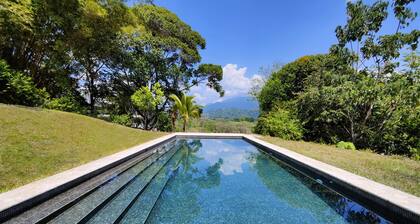 Elegant Villa Set in Hidden Paradise