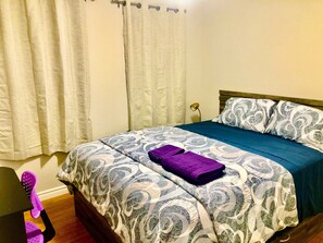 Comfort Single Room | Desk, laptop workspace, free WiFi, bed sheets