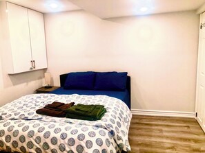 Superior Single Room | Desk, laptop workspace, free WiFi, bed sheets