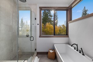 Shower, hair dryer, towels, soap - Large & Luxurious Retreat on 5 Wooded Acres w/ Hot Tub and Game Room (Cle Elum)