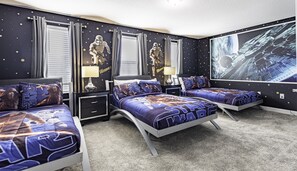 獨棟房屋, 多間臥室 | 9 間臥室、免費無線上網