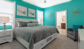 7 bedrooms, free WiFi, bed sheets - 7587oml - Solterra Resort 7 Bedroom Home by RedAwning (Davenport)