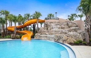 Casa, 6 habitaciones | Alberca