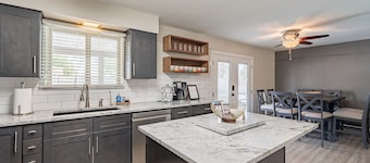 Tempe Getaway with Private Pool & Amazing Location!