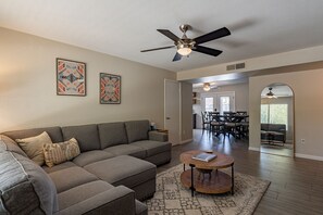 Televisor intel·ligent i pantalles d'ordinador 