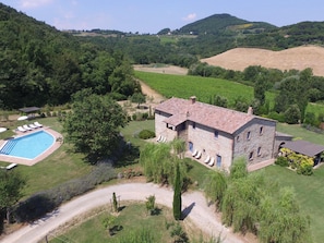 Villa | 7 bedrooms - Villa in Montepulciano ID 4124 (Montepulciano)