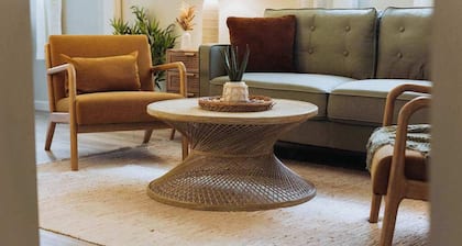 Lamont 1 2bed Pet-Friendly Apt