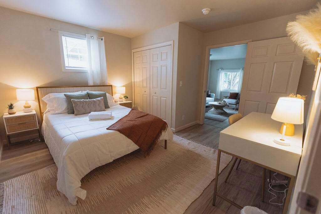 1 間睡房、熨斗/熨衫板、Wi-Fi、床單