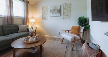 Modern Farmhouse Chic Apartment in Johnson City