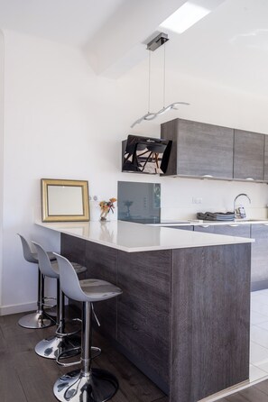 Dishwasher - Le Madrid avec balcon proche Croisette et Palais (Cannes)