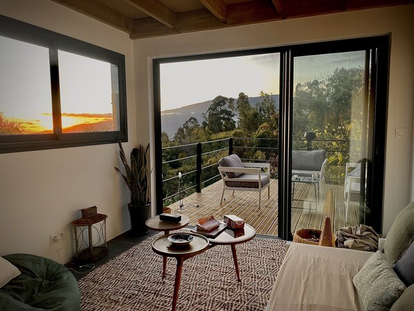 リビング エリア