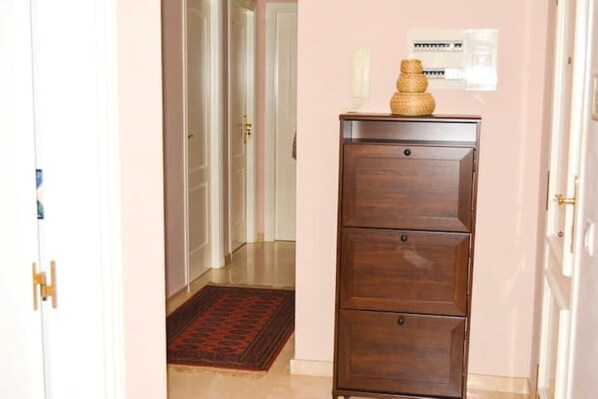 Interior - Cozy Family Holiday Apartment, Málaga, Marbella Elviria, Paseo del Golf (Marbella)