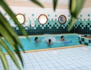 Innenpool, Außenpool