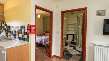 Casa de campo | 2 habitaciones, decoración personalizada y muebles diferentes