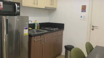 Apartment | Private kitchen | Fridge, microwave, stovetop, rice cooker
