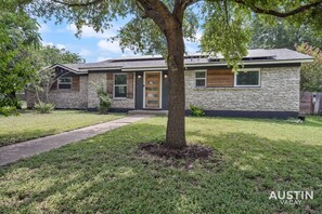 Exterior - Eastcrest Dr xxxxxxx (Austin)