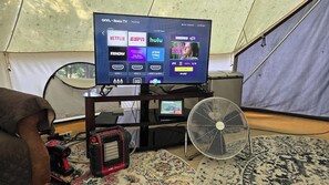 Interior - Island Glamping w/ Boat, HotTub and Pet Friendly (Greig)