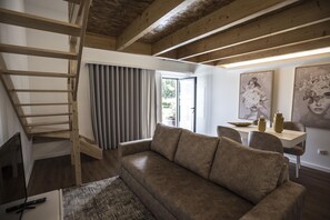 Living area - Casa das Amendoeiras (Briteiros (Santo Estêvão))