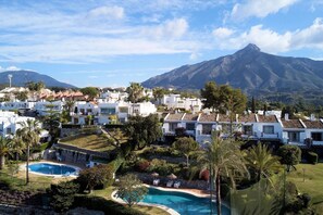 Exterior - Attractive holiday home with pool (Marbella)