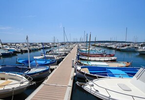 Marina