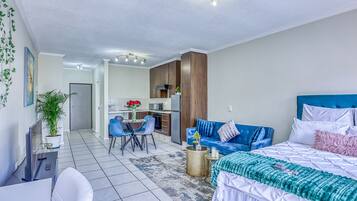 1 bedroom, desk, iron/ironing board, free WiFi