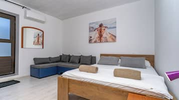 1 Schlafzimmer, schallisolierte Zimmer, Bügeleisen/Bügelbrett, WLAN