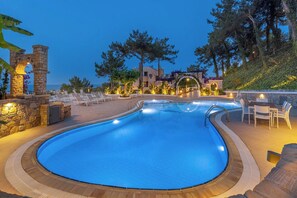 Outdoor pool - Aegean View Estate Villa in Faliraki (Faliraki)