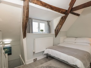 2 bedrooms, individually decorated, individually furnished, free WiFi - Ocello (Dartmouth)