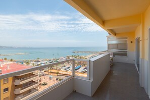 Property grounds - Apartment 'Penthouse with private pool' with Sea View, Wi-Fi and Air Conditioning (Malaga)
