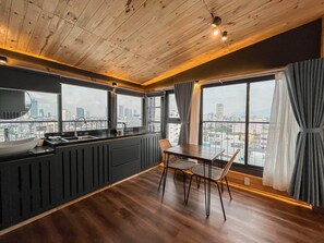 Premier Studio Panoramicview | 専用キッチン