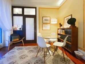 Dining - P8 - Luxury Ponchielli Suite (Milano)