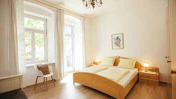 1 多间卧室、熨斗/熨衣板、免费 WiFi、床单