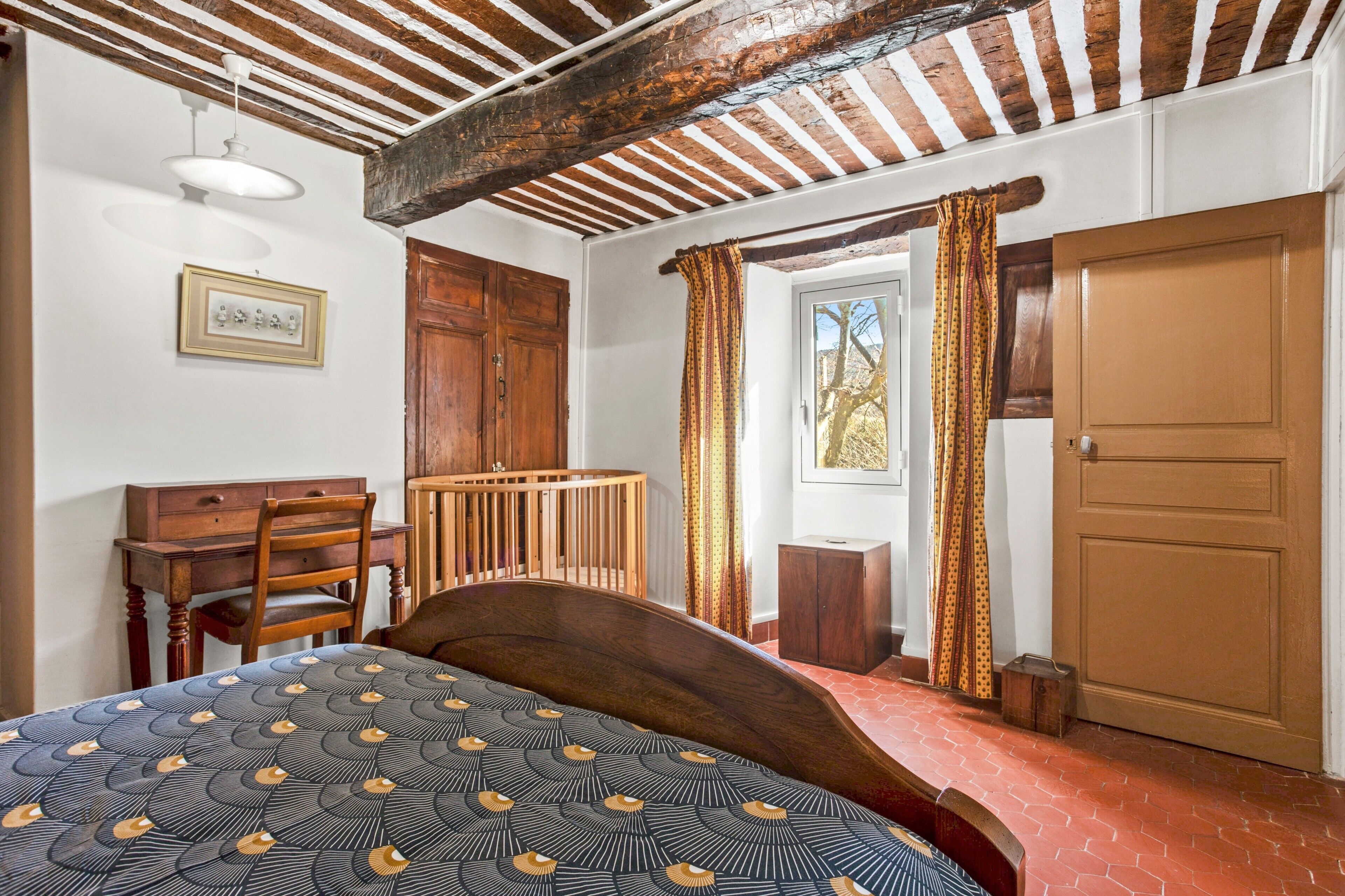 2 chambres, fer et planche à repasser, Wi-Fi gratuit, draps fournis