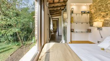 1 chambre, Wi-Fi gratuit, draps fournis