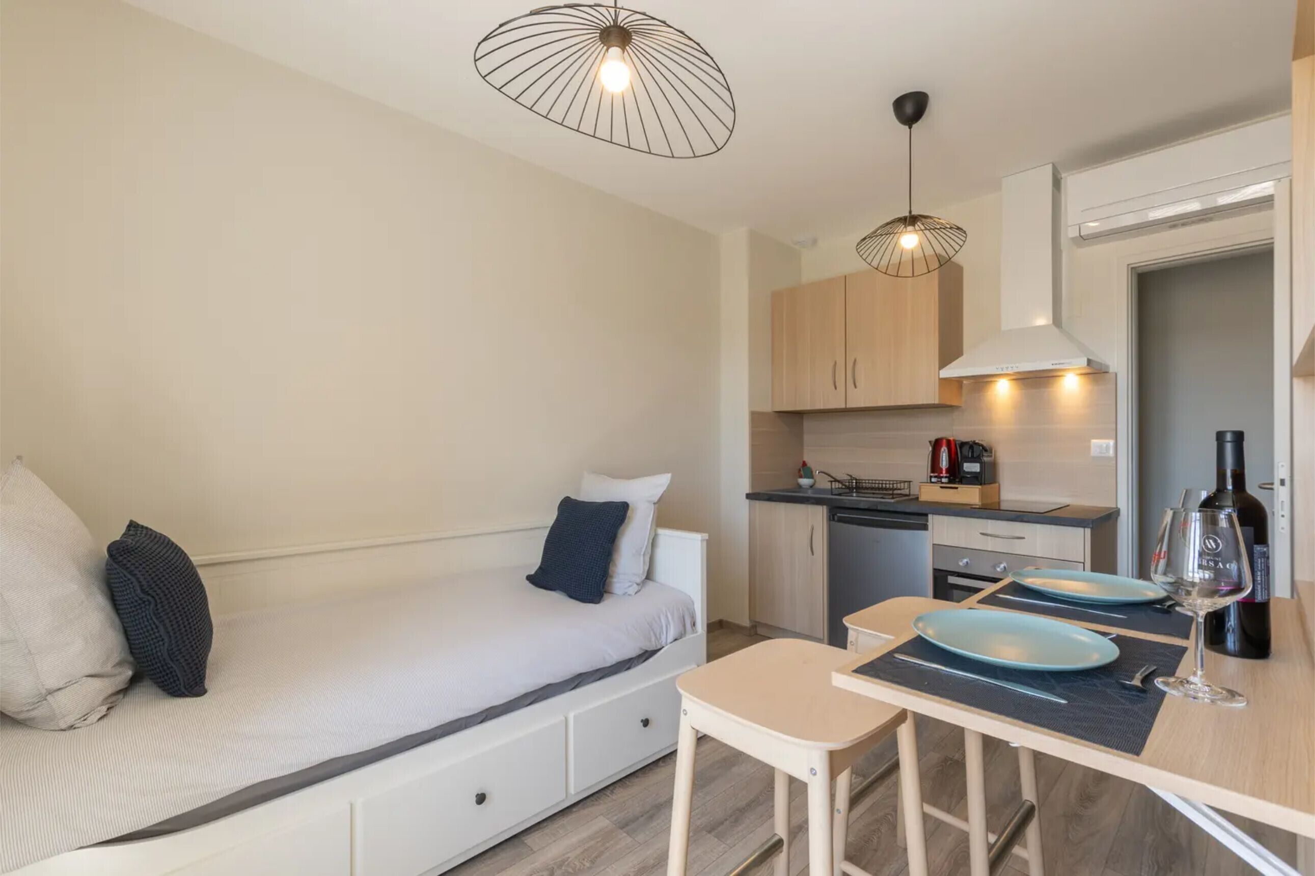 Wifi gratuïta i roba de llit 