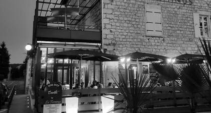 Apartment In A Hotel 'Chatus' with Wi-Fi and Air Conditioning