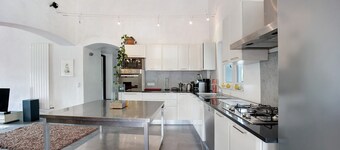 Holiday Home 'Paradies Ligurien' with Mountain View, Shared Pool and Wi-Fi