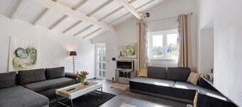 Ferienhaus 'Paradies Ligurien' mit Bergblick, Gemeinschaftspool und WLAN