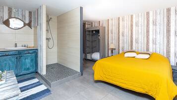 1 chambre, fer et planche Ă repasser, Wi-Fi gratuit