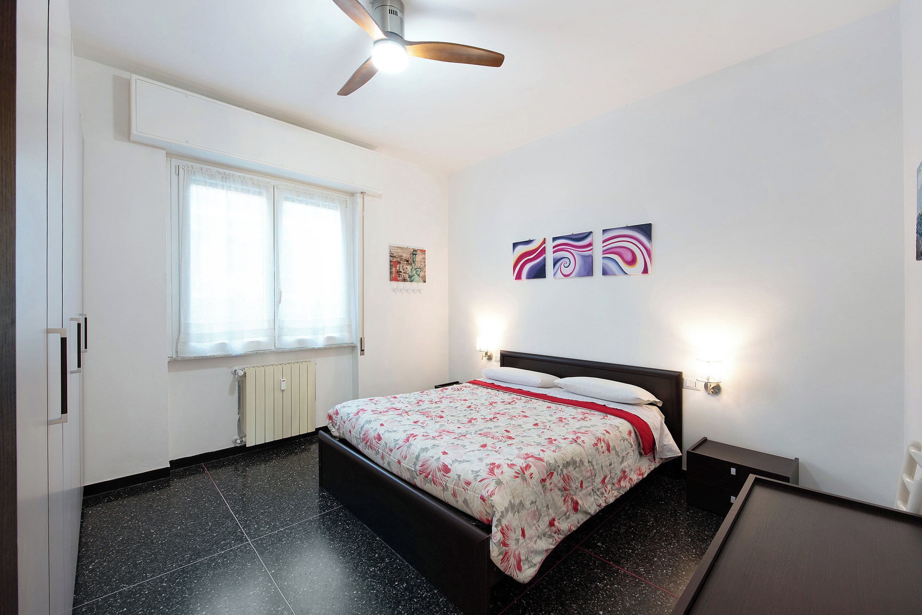 2 Schlafzimmer, Bügeleisen/Bügelbrett, Bettwäsche