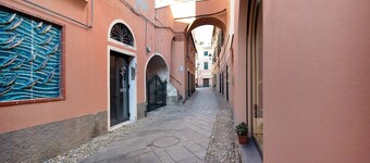 Apartment 'Il Corallo' with Shared Garden and Balcony