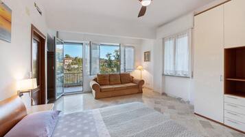 1 chambre, Wi-Fi gratuit, draps fournis
